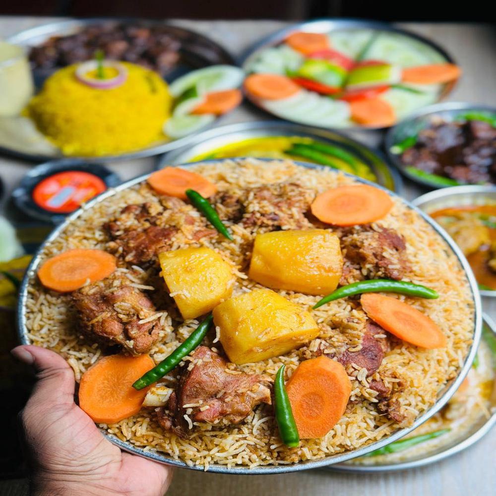 Kacchi Biriyani-কাচ্চি